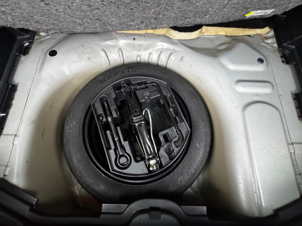 Used Citroen C3 Picasso 2011 for sale - 77121443: Photo 8