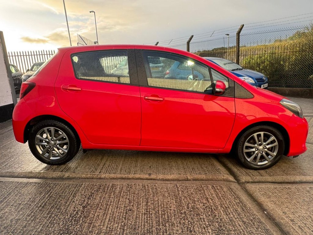 Used Toyota Yaris 2015 for sale - 76345495: Photo 10