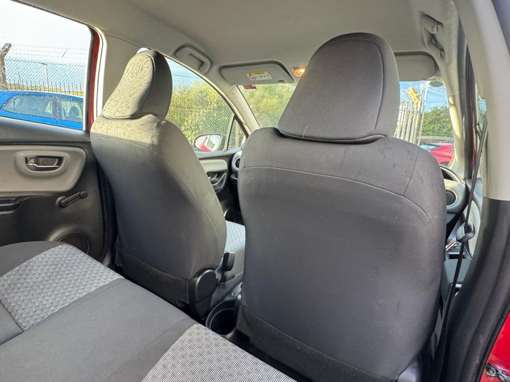 Used Toyota Yaris 2015 for sale - 76345495: Photo 14