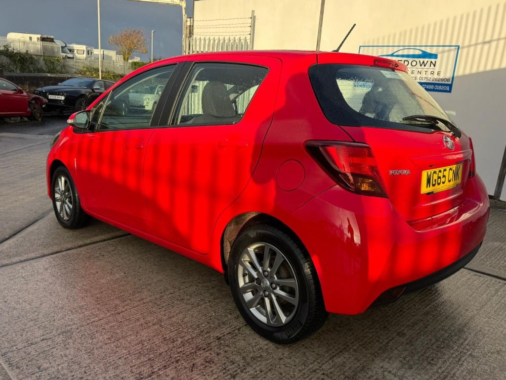 Used Toyota Yaris 2015 for sale - 76345495: Photo 3