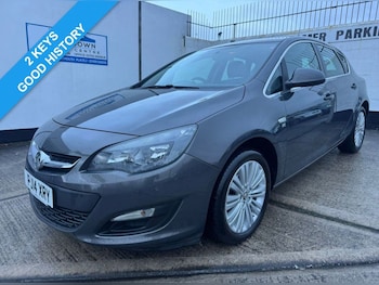 2014 (14) - 1.4i 16V Excite 5dr