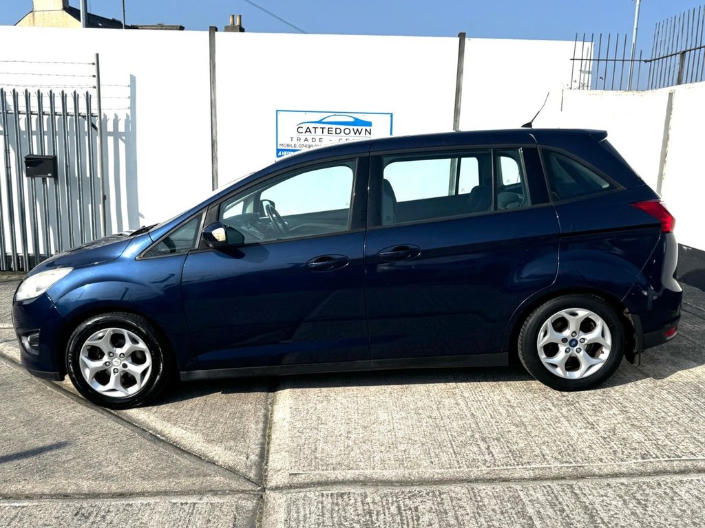 Used Ford Grand C-Max 2012 for sale - 77748761: Photo 2