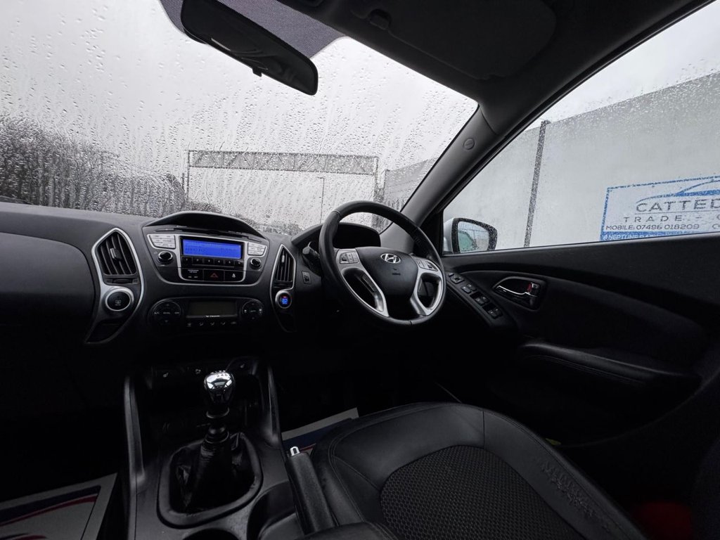 Used Hyundai Ix35 2011 for sale - 76977477: Photo 27