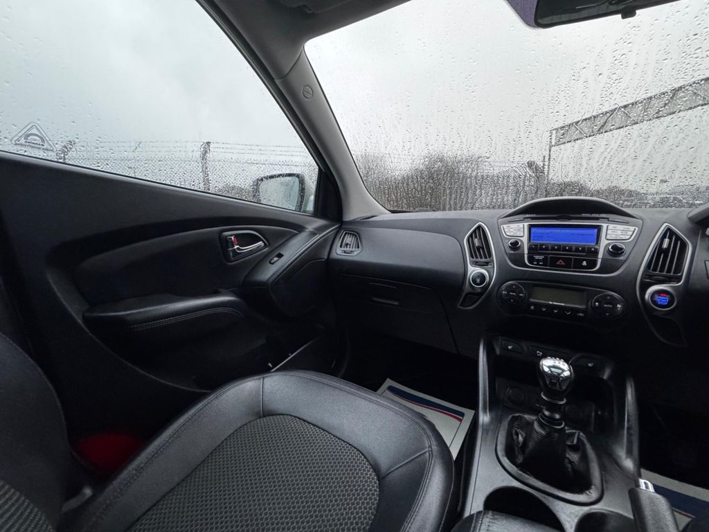 Used Hyundai Ix35 2011 for sale - 76977477: Photo 28