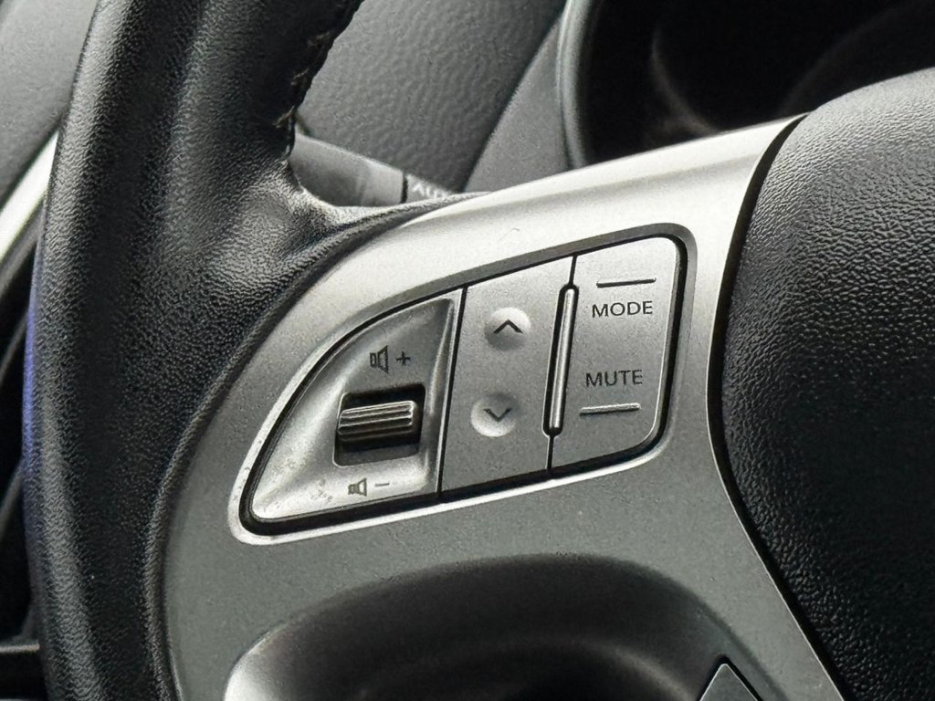 Used Hyundai Ix35 2011 for sale - 76977477: Photo 33