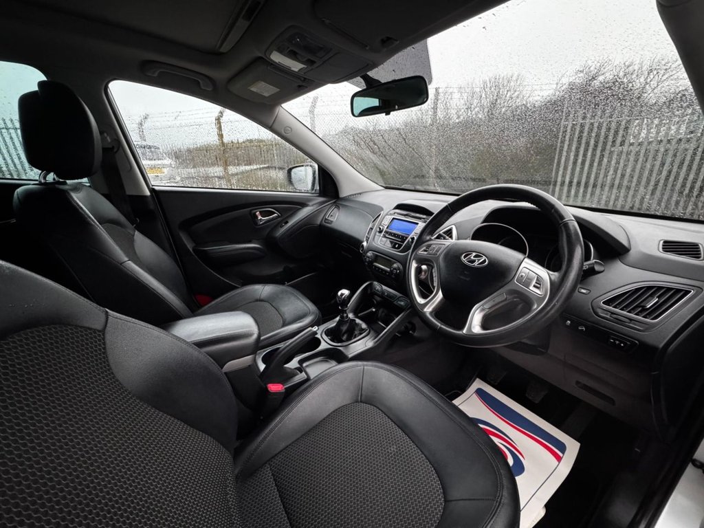 Used Hyundai Ix35 2011 for sale - 76977477: Photo 38