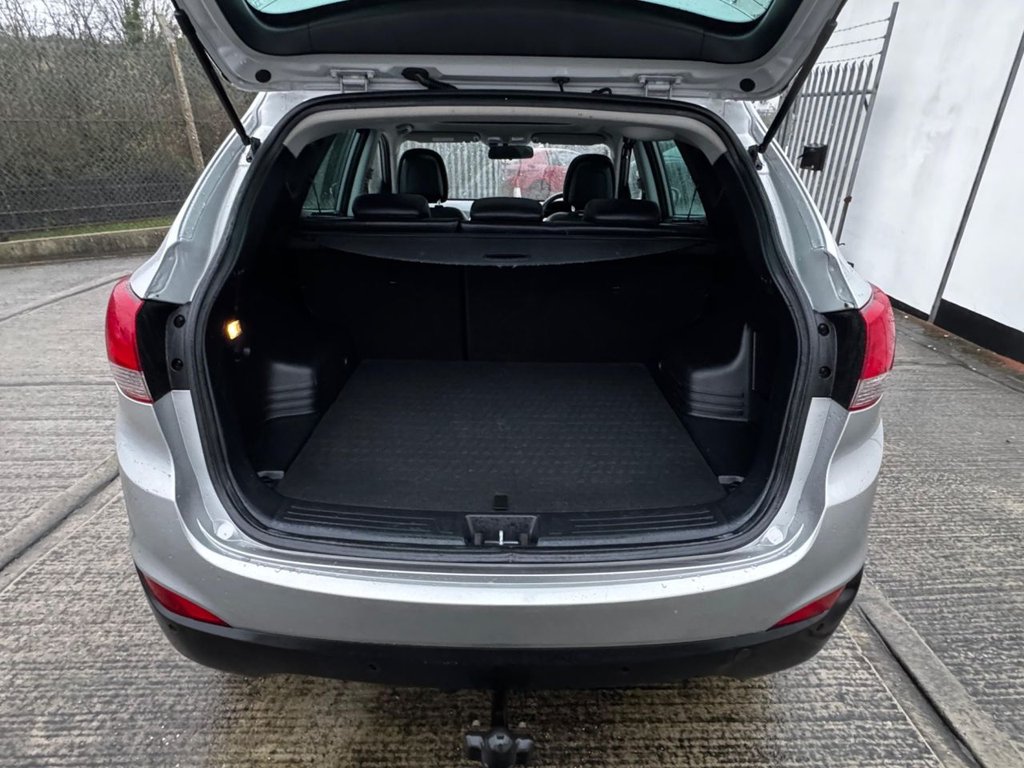 Used Hyundai Ix35 2011 for sale - 76977477: Photo 6
