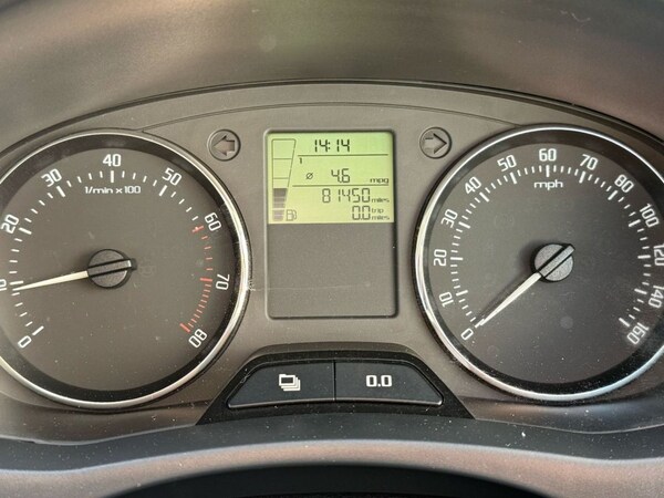 Used Skoda Fabia 2010 for sale - 74065382: Photo 28