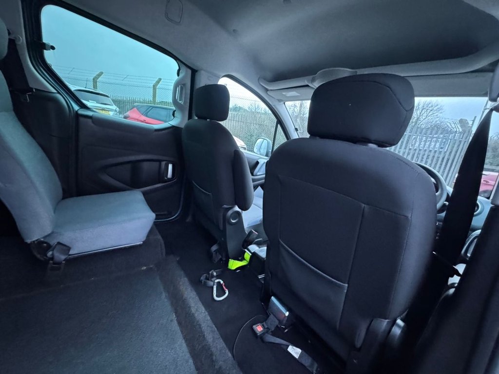 Used Peugeot Partner Tepee 2013 for sale - 77276049: Photo 35