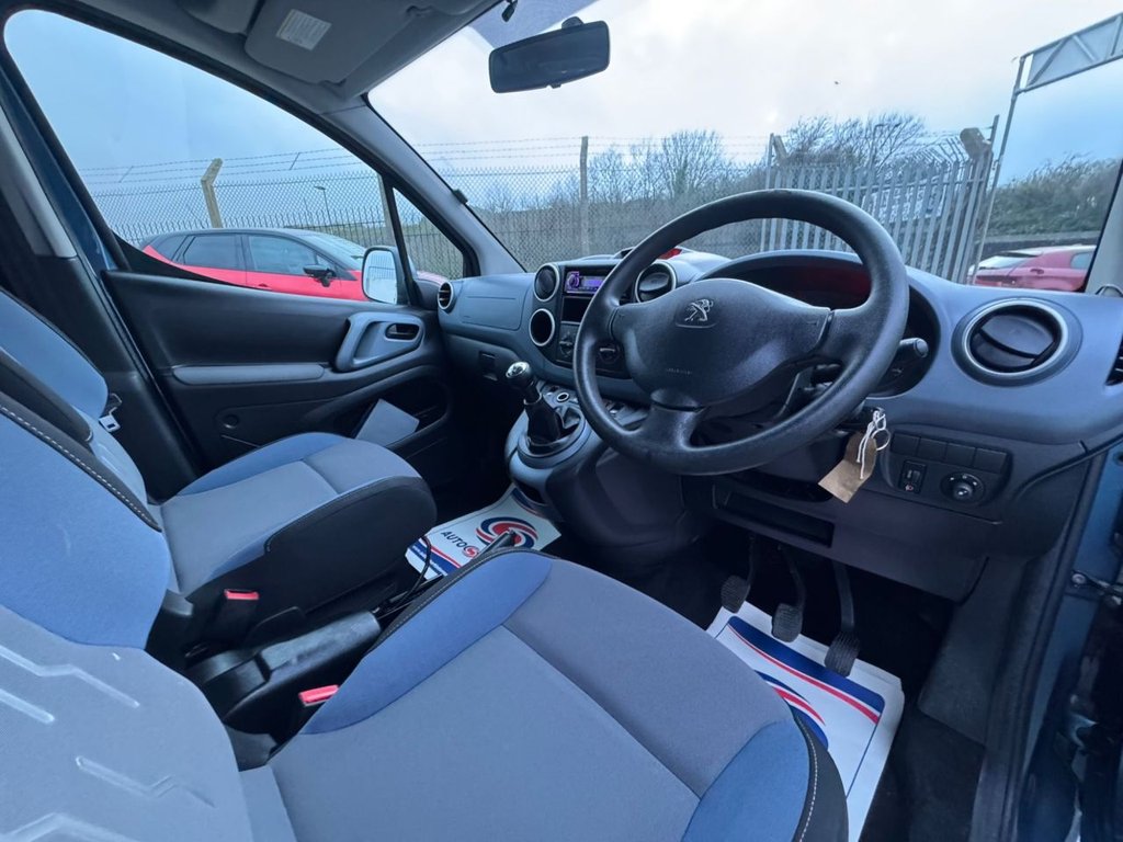 Used Peugeot Partner Tepee 2013 for sale - 77276049: Photo 38