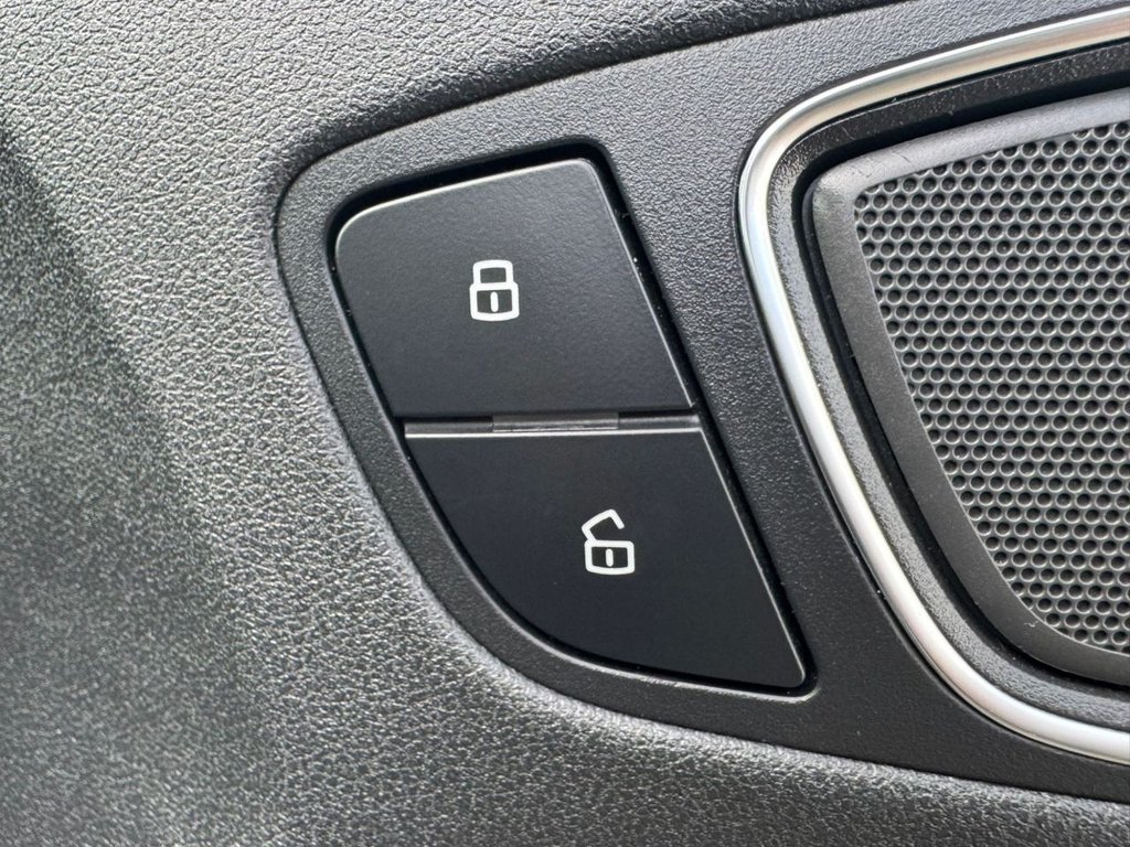 Used Audi A1 2012 for sale - 77293329: Photo 29