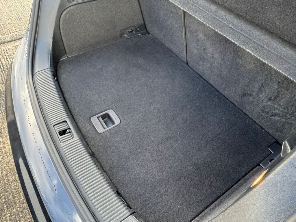 Used Audi A1 2012 for sale - 77293329: Photo 7