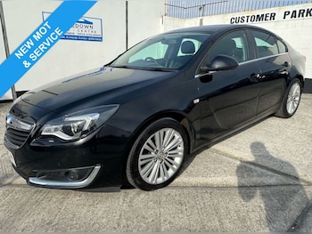 Vauxhall - Insignia