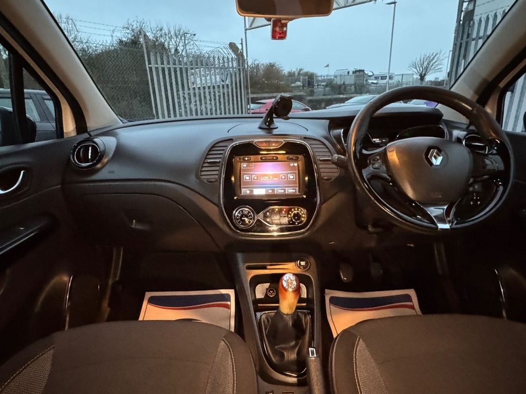 Used Renault Captur 2015 for sale - 77627460: Photo 22
