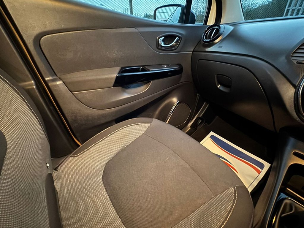 Used Renault Captur 2015 for sale - 77627460: Photo 37