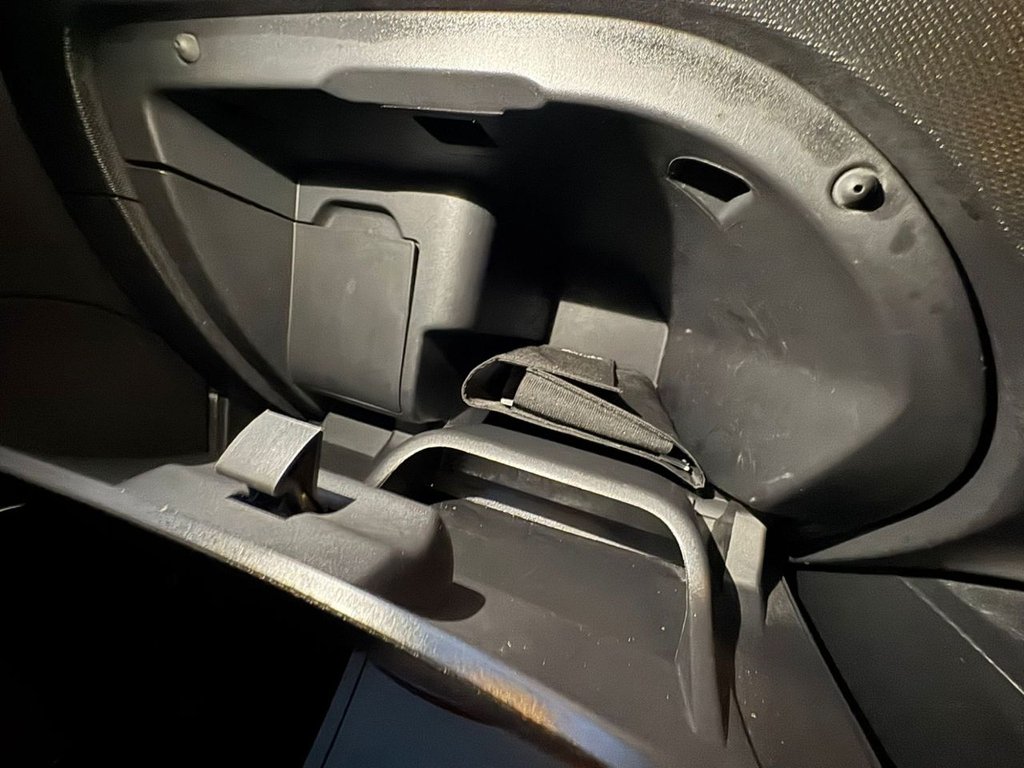 Used Renault Captur 2015 for sale - 77627460: Photo 39