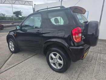 Used Toyota RAV4 2003 for sale - 79046375: Photo