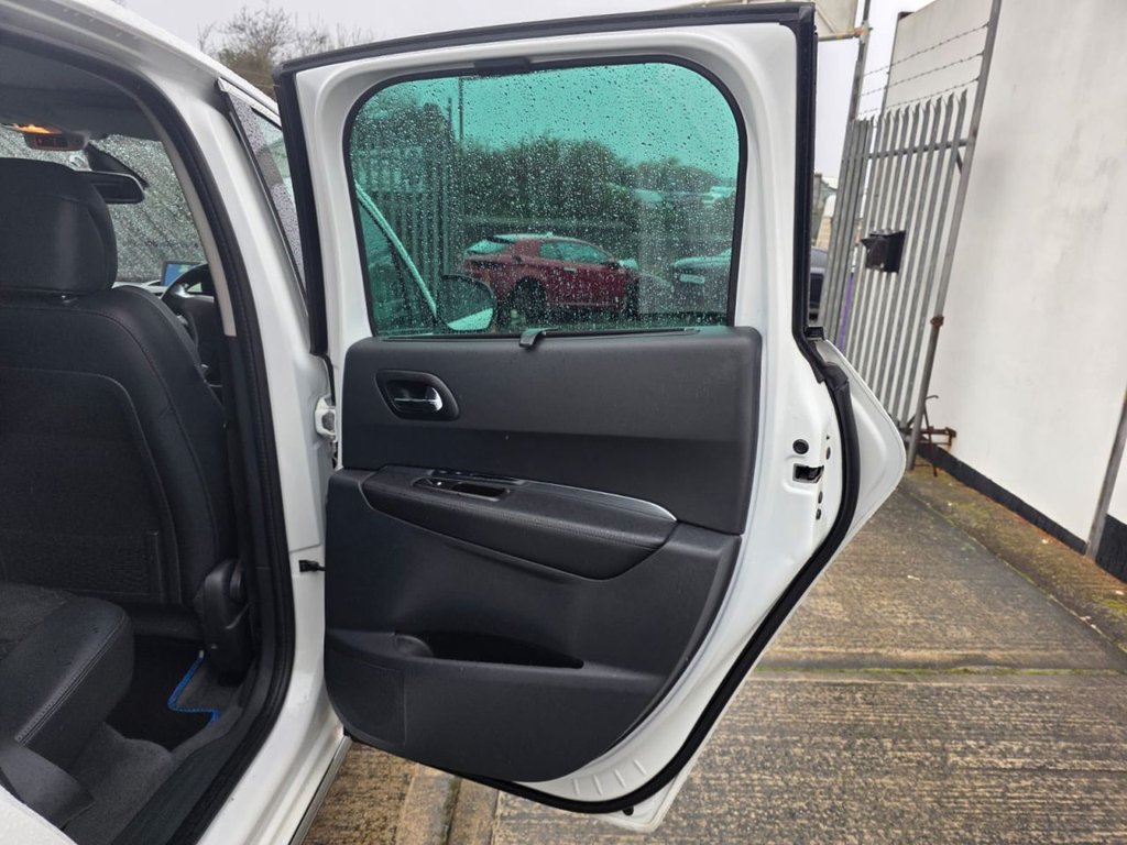 Used Peugeot 3008 2016 for sale - 77680718: Photo 24