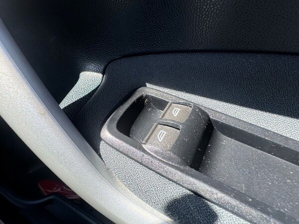 Used Ford Fiesta 2012 for sale - 74345143: Photo 32