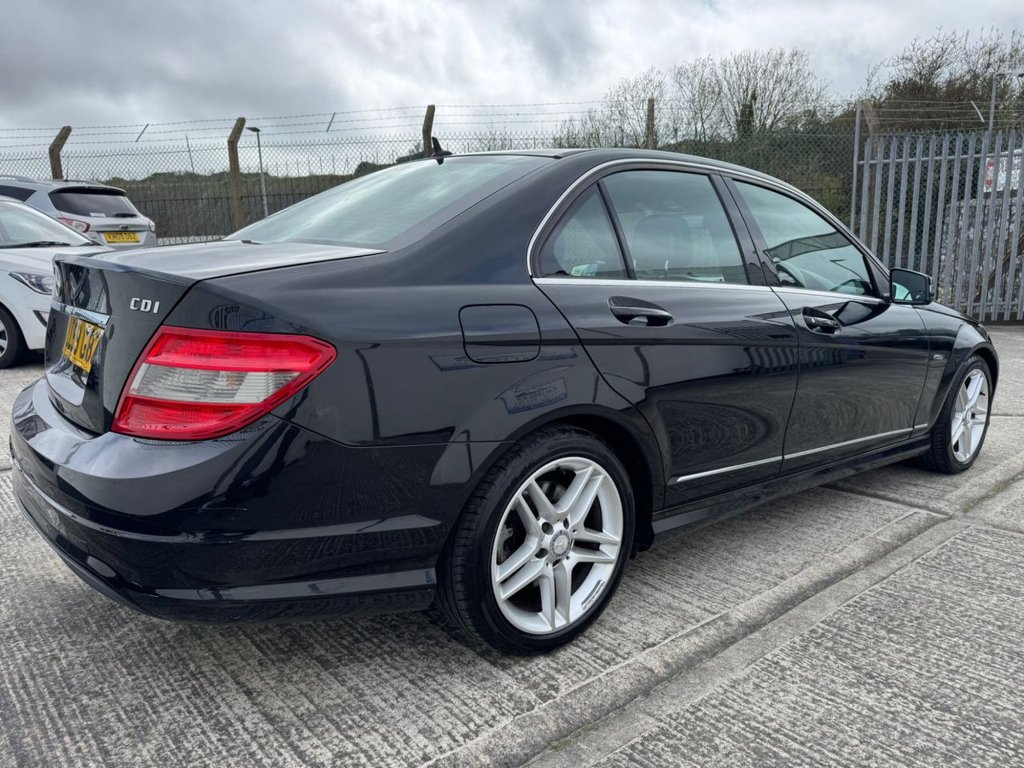 Used Mercedes-Benz C Class 2009 for sale - 77920516: Photo 10