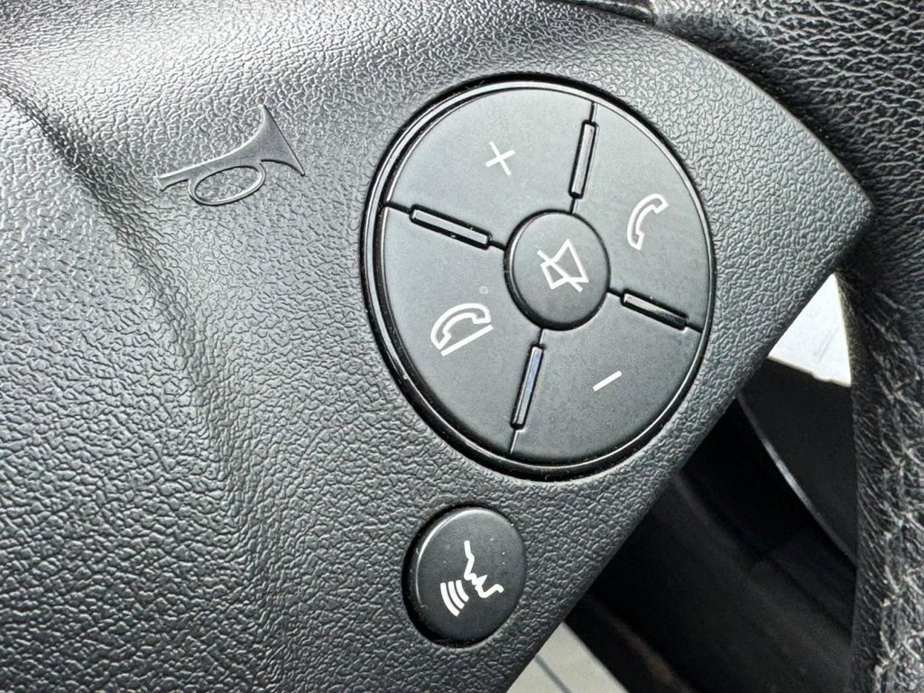 Used Mercedes-Benz C Class 2009 for sale - 77920516: Photo 36