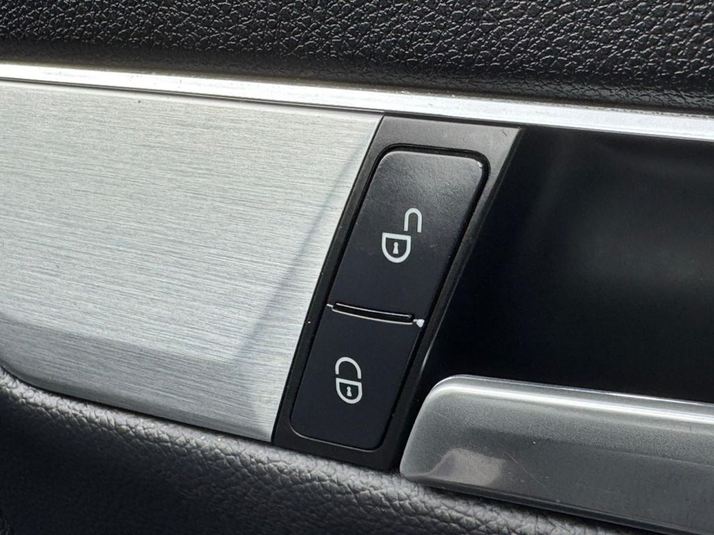 Used Mercedes-Benz C Class 2009 for sale - 77920516: Photo 39