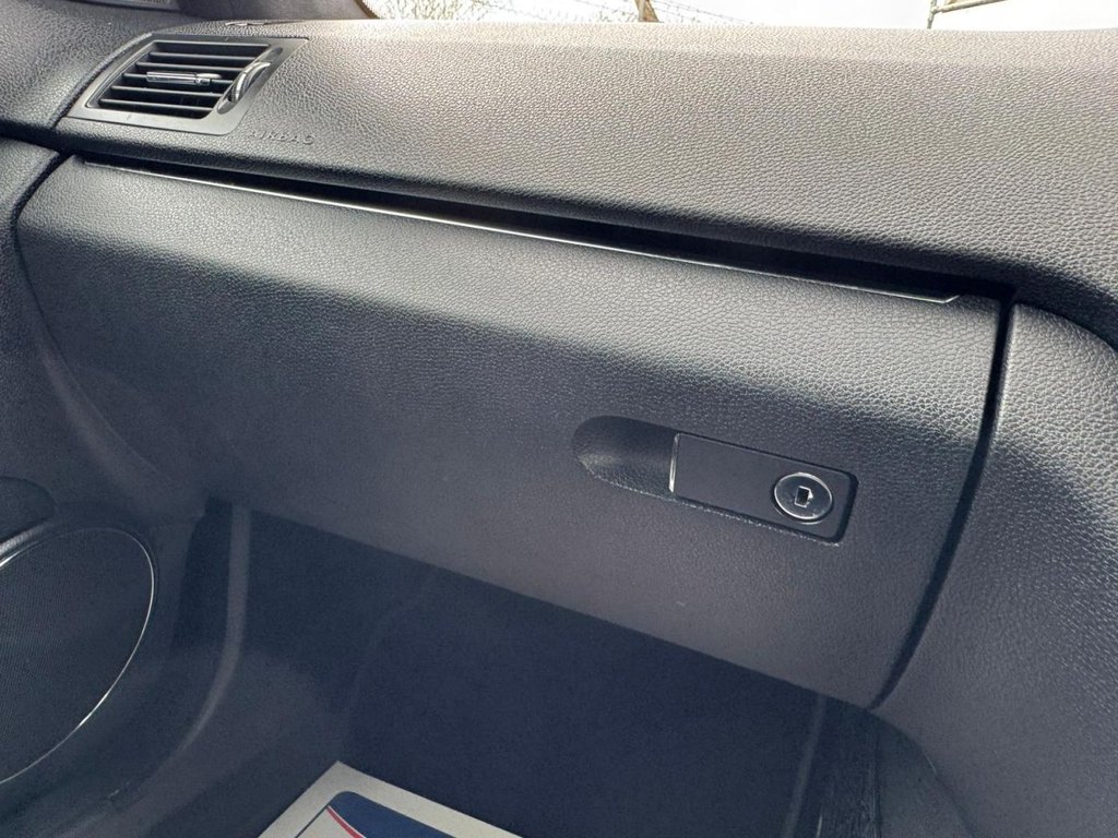 Used Mercedes-Benz C Class 2009 for sale - 77920516: Photo 49