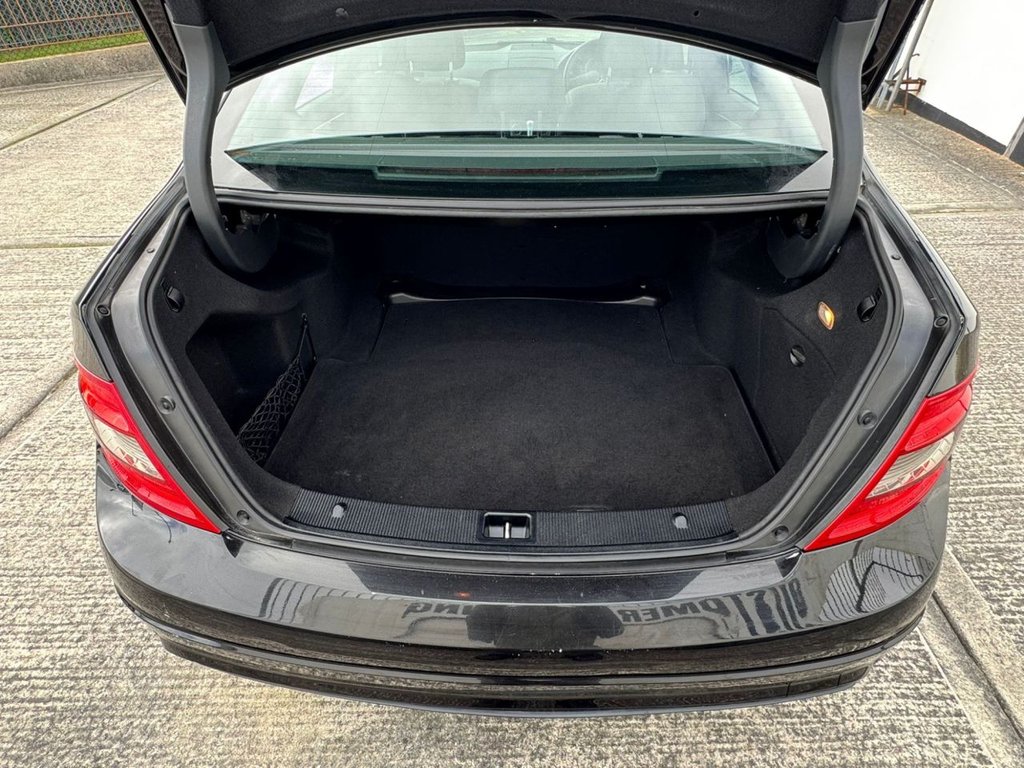 Used Mercedes-Benz C Class 2009 for sale - 77920516: Photo 6