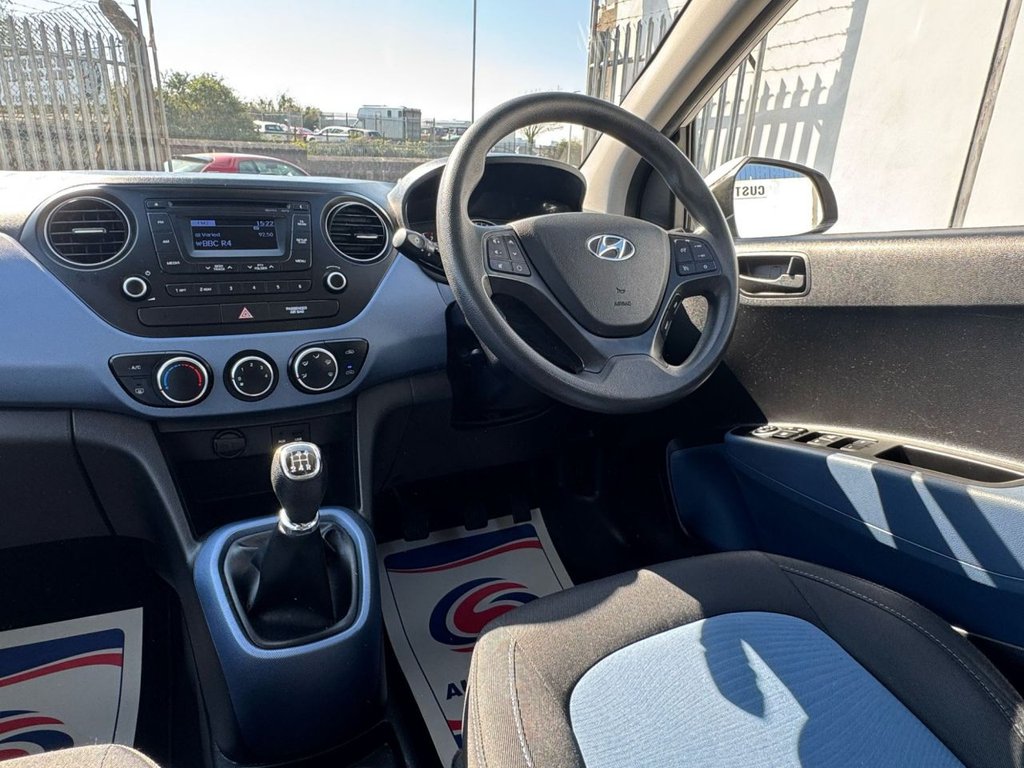 Used Hyundai i10 2014 for sale - 77668743: Photo 21