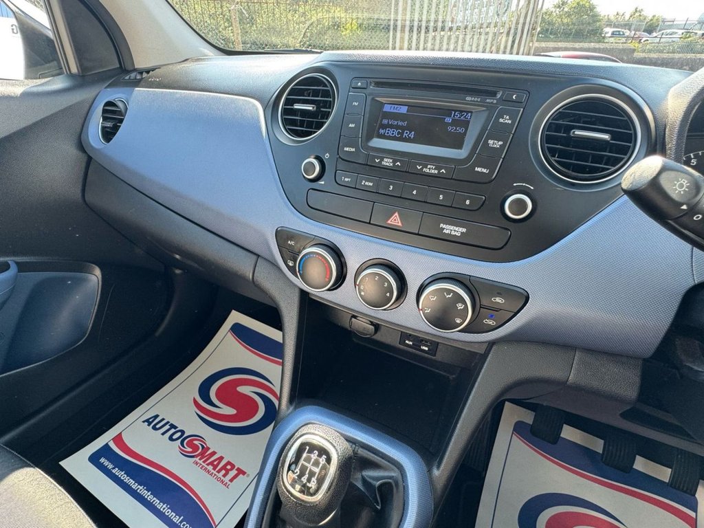 Used Hyundai i10 2014 for sale - 77668743: Photo 29