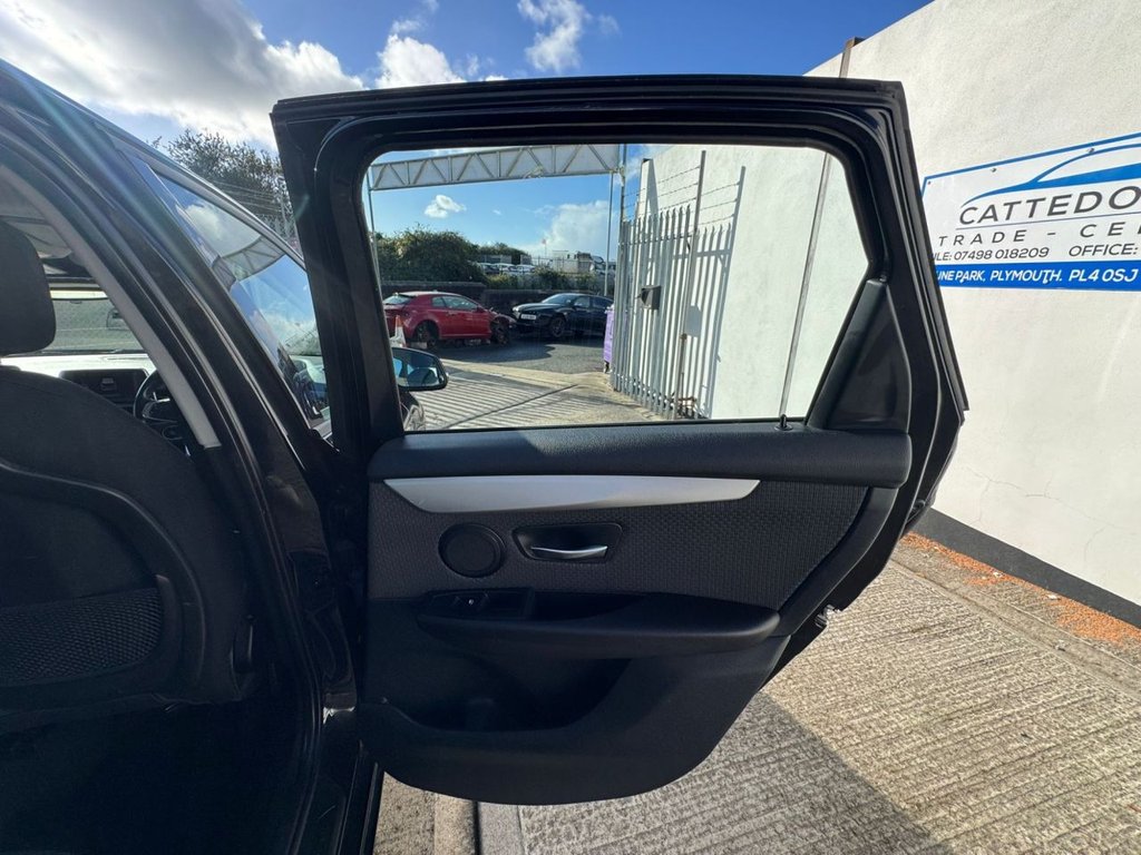 Used BMW 2 Series 2015 for sale - 76356636: Photo 16