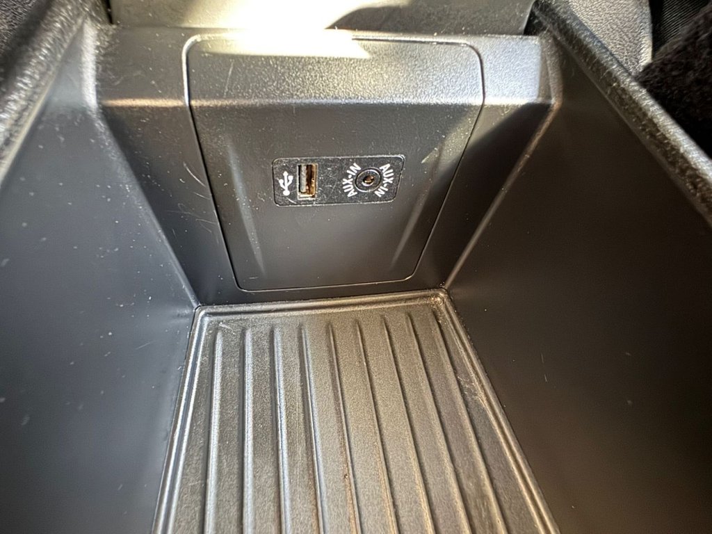 Used BMW 2 Series 2015 for sale - 76356636: Photo 46