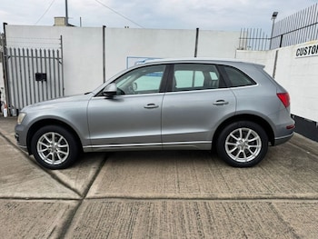 Used Audi Q5 2010 for sale - 75636508: Photo