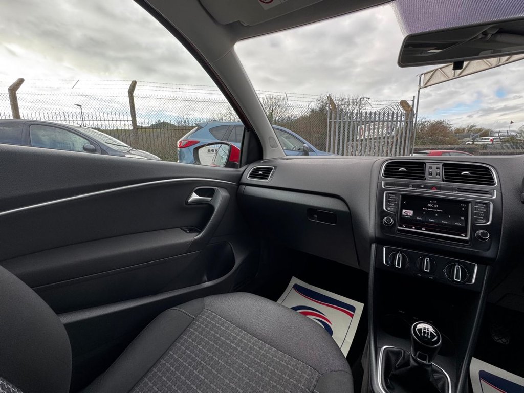 Used Volkswagen Polo 2015 for sale - 77442211: Photo 19