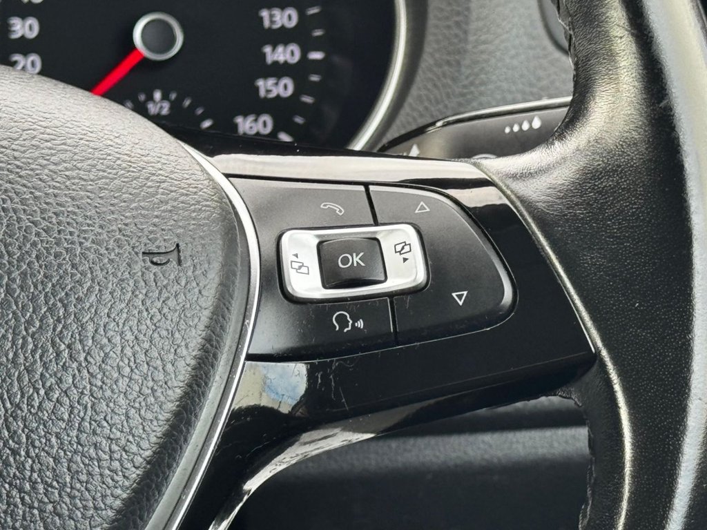 Used Volkswagen Polo 2015 for sale - 77442211: Photo 24