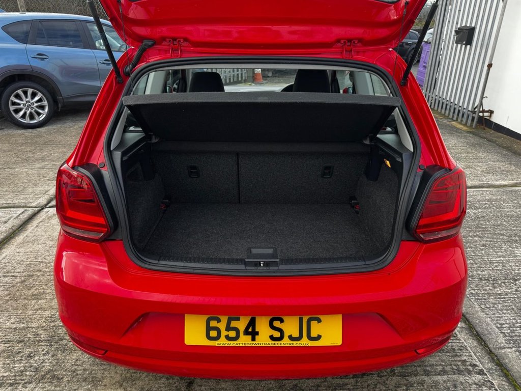 Used Volkswagen Polo 2015 for sale - 77442211: Photo 6