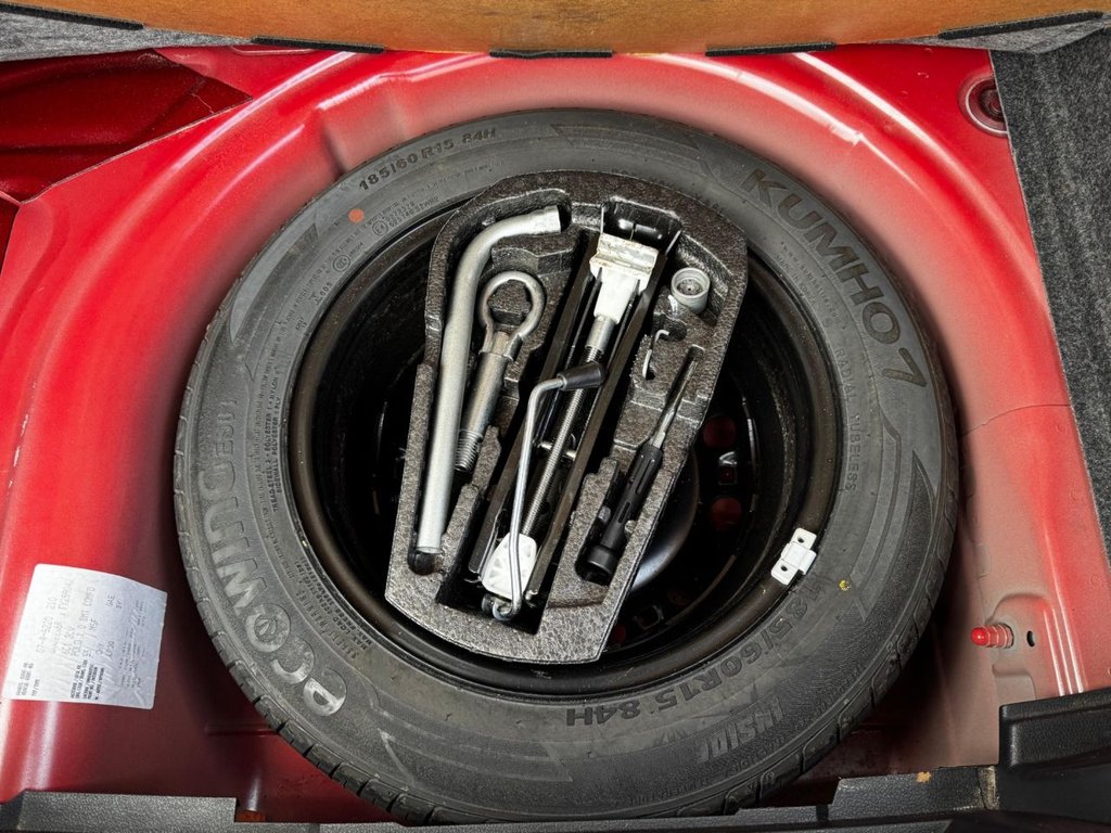 Used Volkswagen Polo 2015 for sale - 77442211: Photo 7