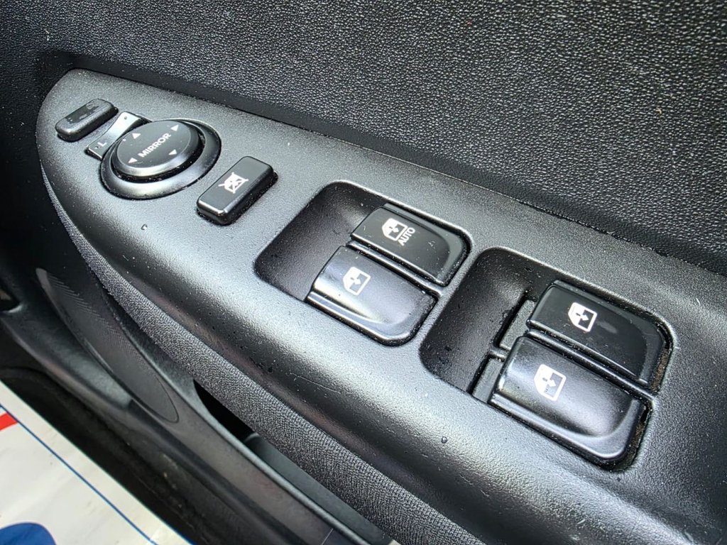 Used Hyundai i20 2010 for sale - 77372879: Photo 43