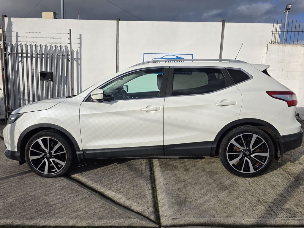 Used Nissan Qashqai 2014 for sale - 76923568: Photo 2
