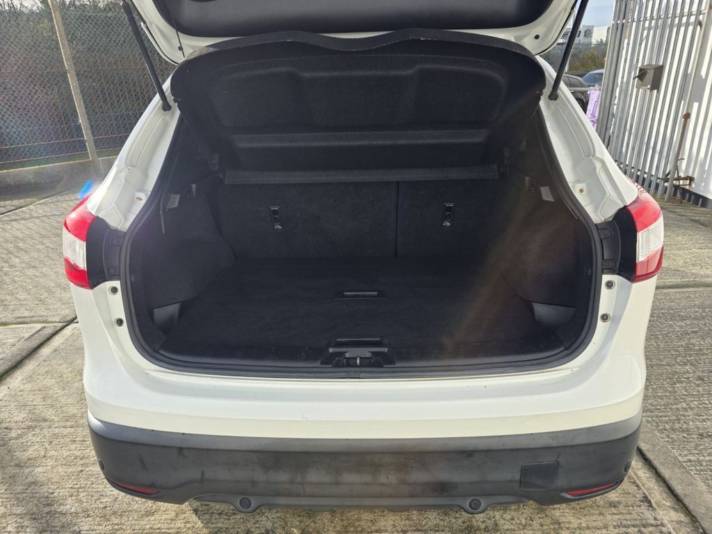 Used Nissan Qashqai 2014 for sale - 76923568: Photo 6