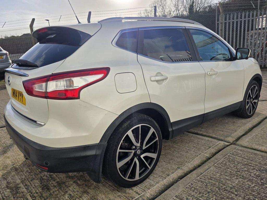 Used Nissan Qashqai 2014 for sale - 76923568: Photo 9