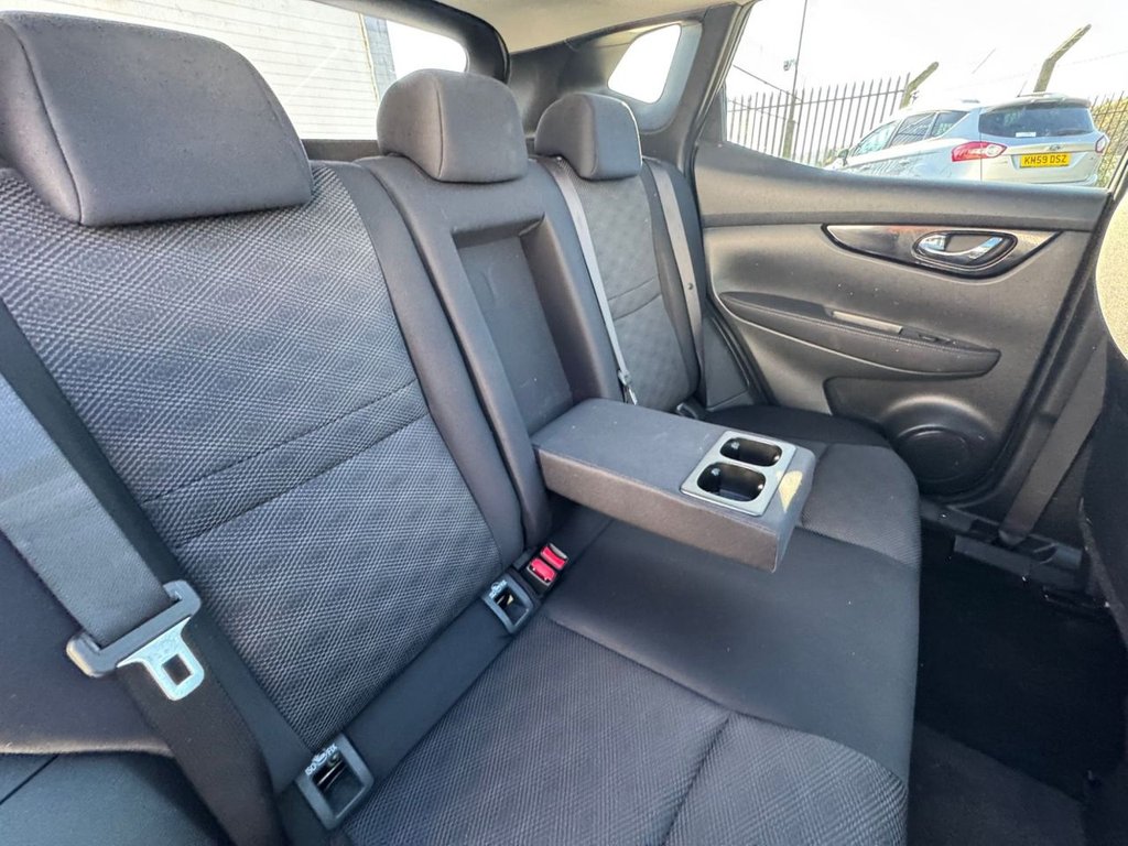 Used Nissan Qashqai 2014 for sale - 76081032: Photo 14