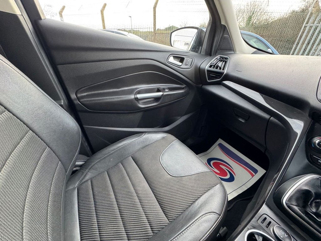 Used Ford Kuga 2013 for sale - 77422568: Photo 44