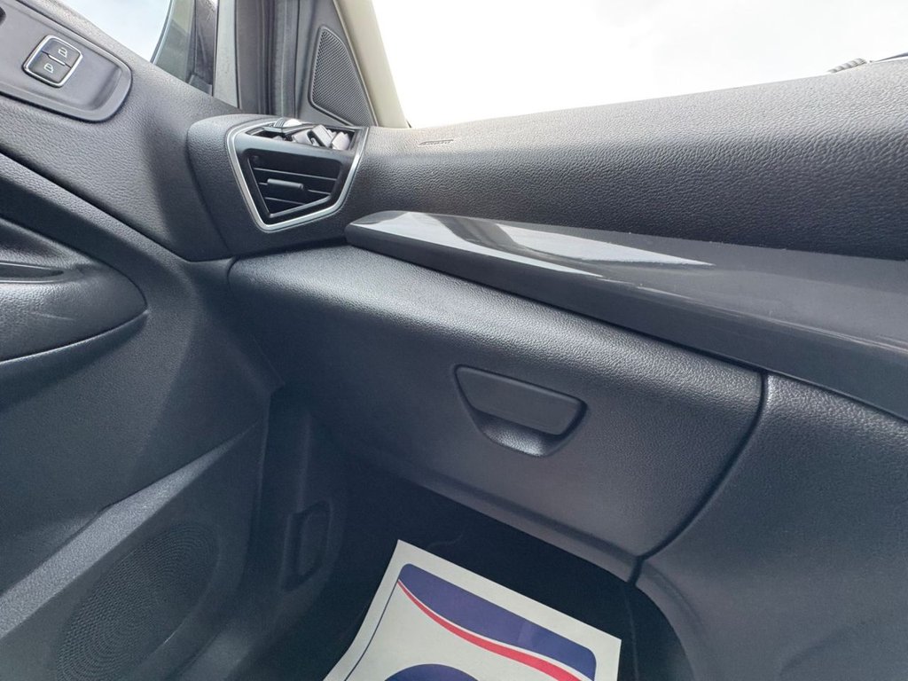 Used Ford Kuga 2013 for sale - 77422568: Photo 45