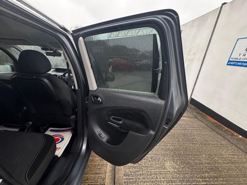 Used Citroen C3 Picasso 2011 for sale - 76973051: Photo 16