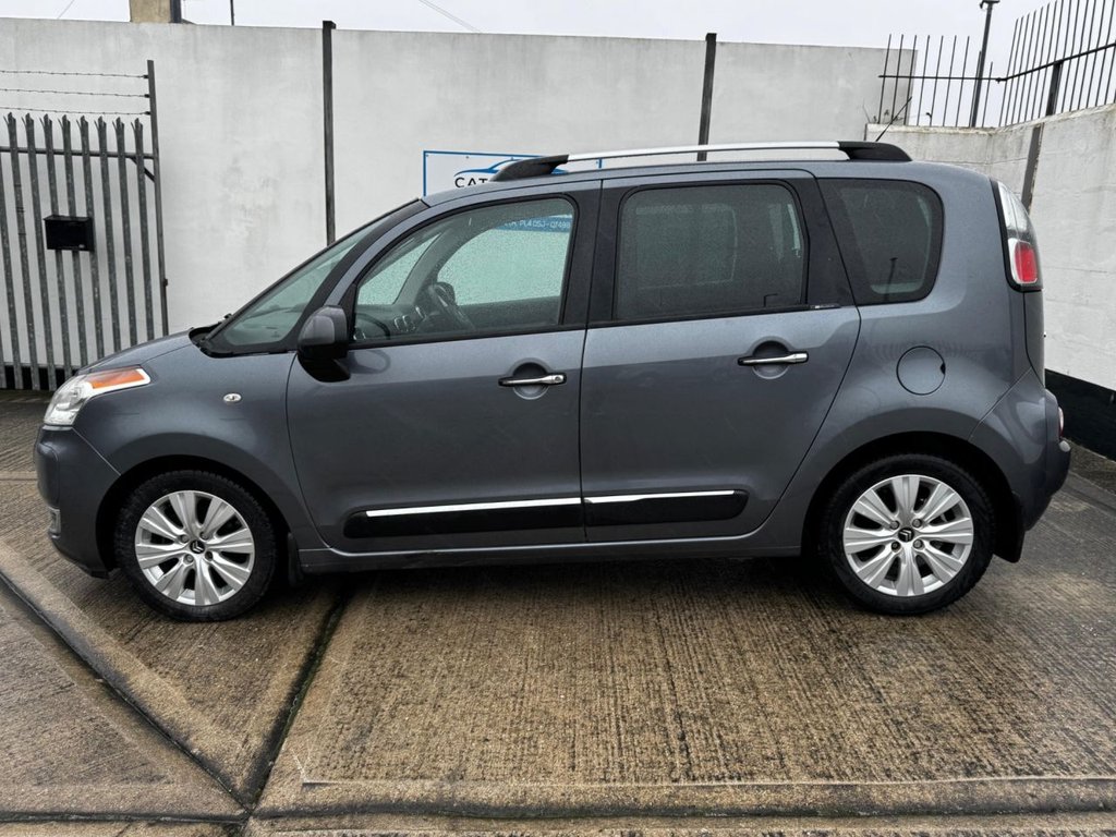 Used Citroen C3 Picasso 2011 for sale - 76973051: Photo 2
