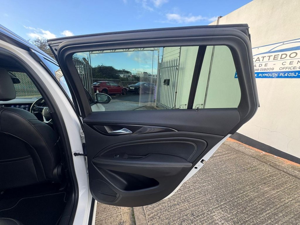 Used Vauxhall Insignia 2018 for sale - 76617834: Photo 16