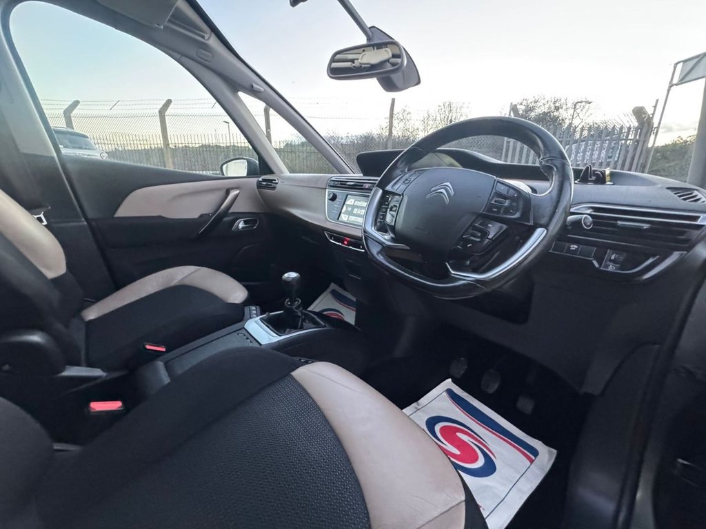 Used Citroen C4 Grand Picasso 2014 for sale - 76711193: Photo 35