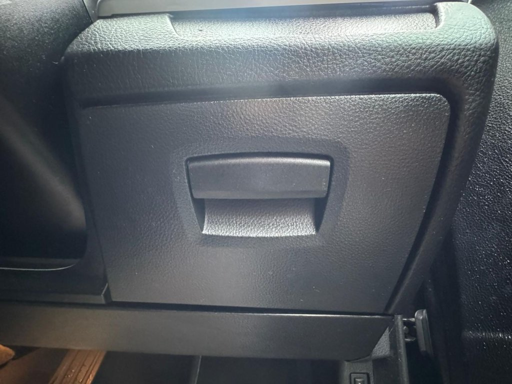 Used BMW 5 Series 2011 for sale - 77276307: Photo 48