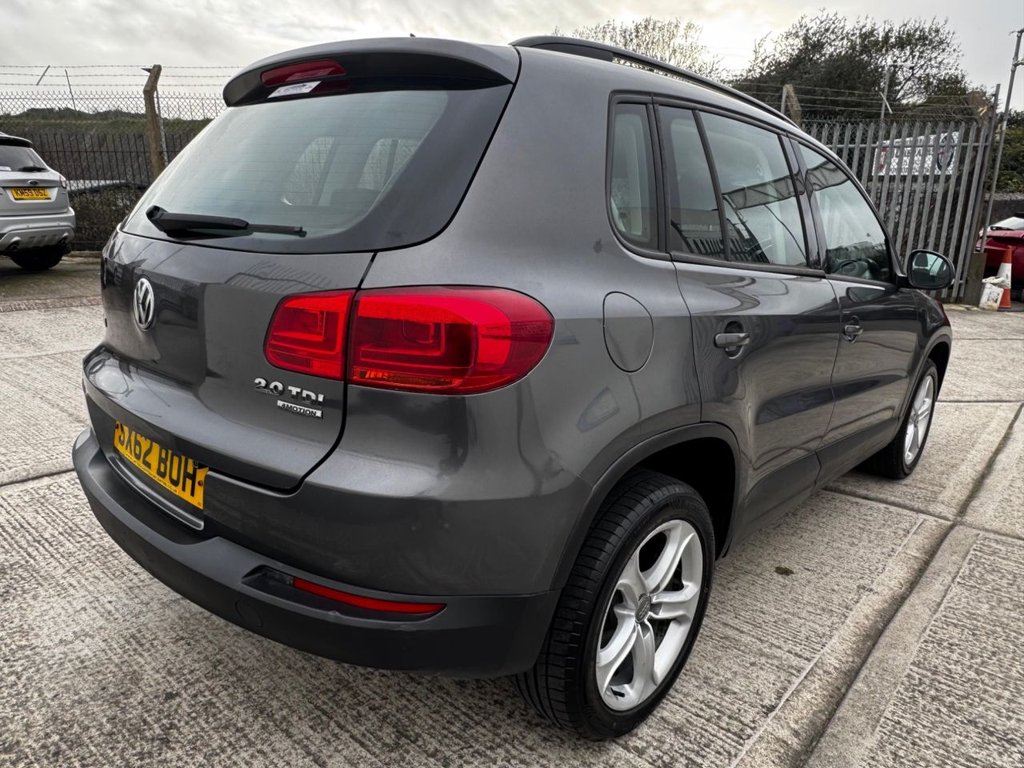 Used Volkswagen Tiguan 2012 for sale - 78172337: Photo 12
